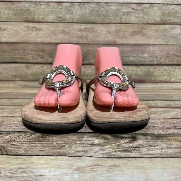 Vionic Ricci Thong Sandals - Picture 4 of 8